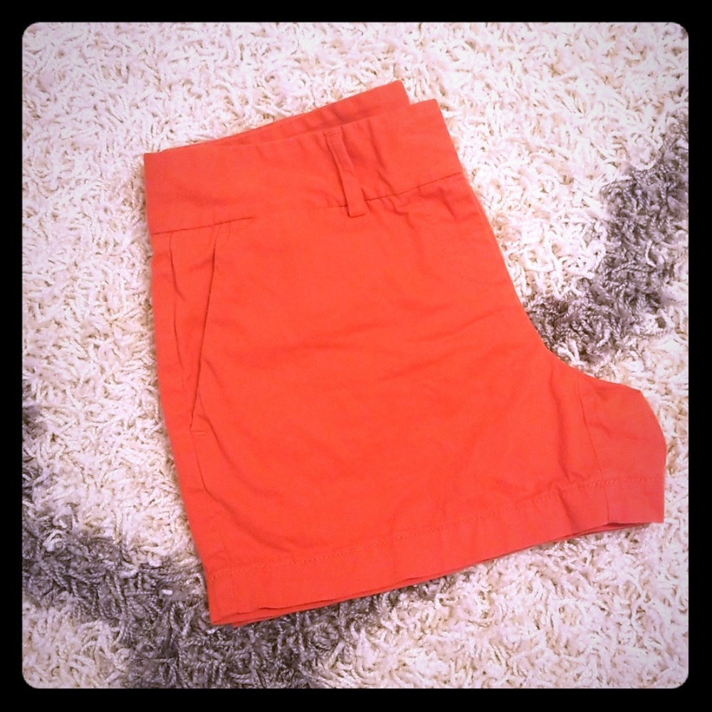 💕Ann Taylor Shorts💕